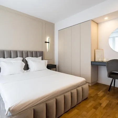 The Artist 2bdr Center Apartment Bucharest